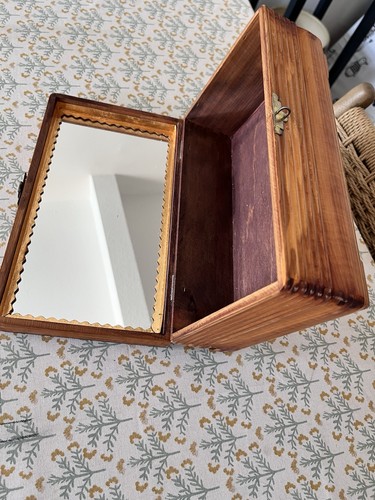 Mirrored wooden jewellery box - wooden,