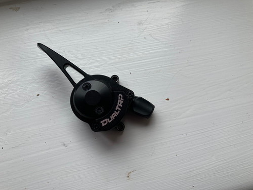 Duel tap 7 speed - speed, thumb