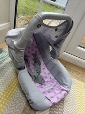 Tiny Treasures Baby Doll Car Seat (Doll Not Included) Excellent Condition