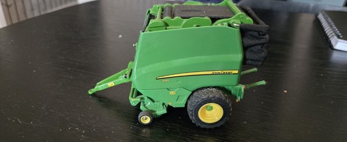 Britains scale 42784 - scale, john