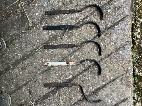 Cast iron half - cast, gutter