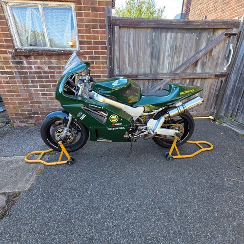 Honda firestorm vtr1000f - firestorm,