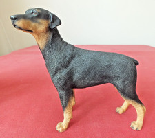 LOVELY DOBERMAN PINSCHER DOG ORNAMENT FIGURE FIGURINE - LEONARDO COLLECTION