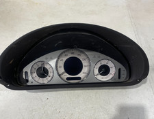 2005 MERCEDES CLK W209