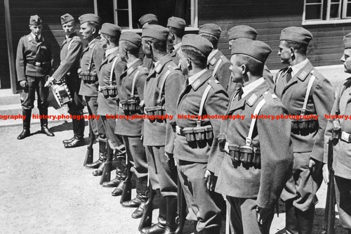 F029291 luftwaffe soldiers - f029291,