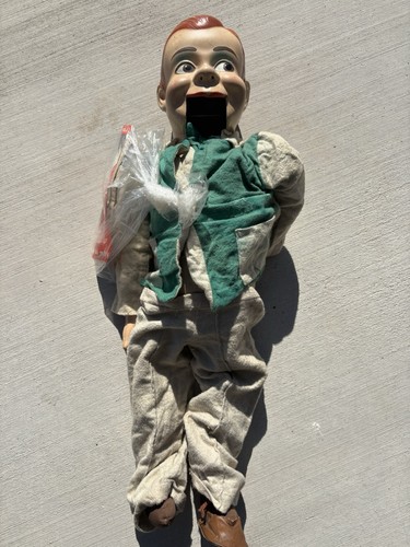 Jerry mahoney ventriloquist - jerry,