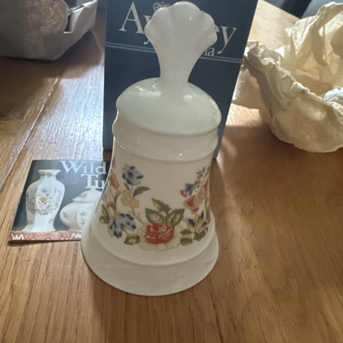 Aynsley wild tudor bone china - bone,