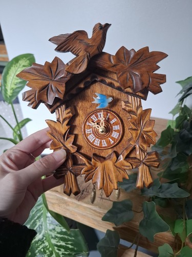 Cuckoo clock wooden vintage - wooden,