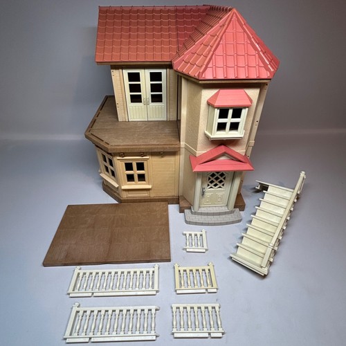 Sylvanian families willow hall - families,