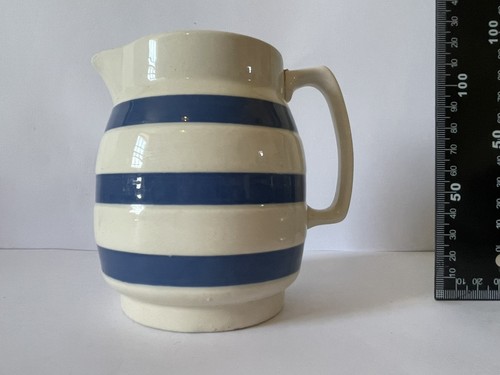 Vintage retro blue - blue, white