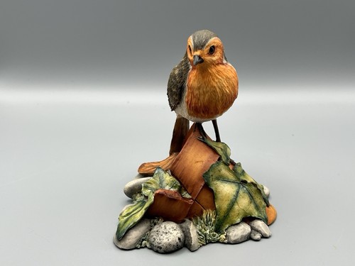 Border fine arts figurine - border,