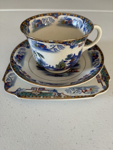 Vintage salisbury crown - vintage,
