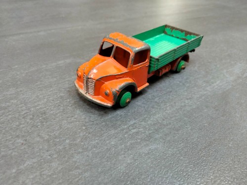Dinky toys 414 rear - no.,