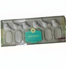 12 Winnif Pang Designer Bird