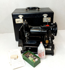 Singer 222K Featherweight Sewing Machine With Case & Accessories 1956 VGC