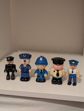 Bundle of Pilots and Policemen