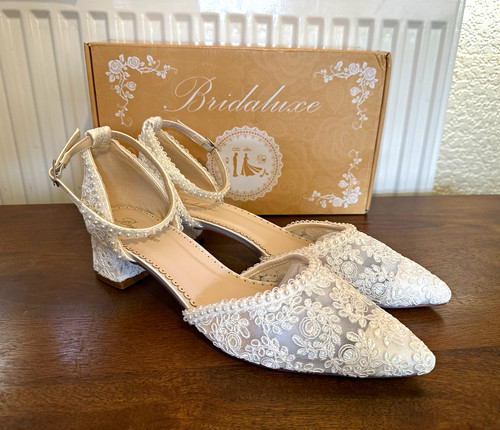 New ivory lace - lace, pearl