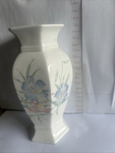 Royal winton chintz 16cm high - chintz,