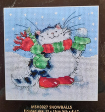 Cross stitch chart: "Snowballs" by MARGARET SHERRY -  Winter cat!!  [E57]