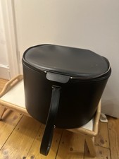 Vintage Hat Leather Case. Black With A Lovely Handel . Grey lining.