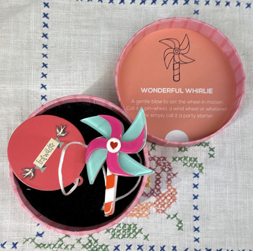 Erstwilder wonderful whirlie - erstwilder,