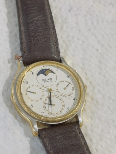 Seiko quartz moon phase - seiko,