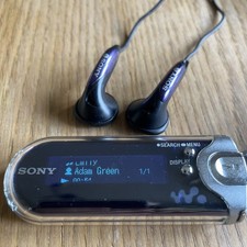 Sony Walkman MP3 Player NW-E407, First Gen, 1GB, Working