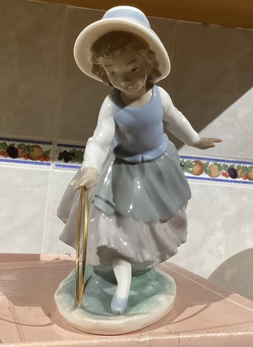 Nao lladro girl - lladro,
