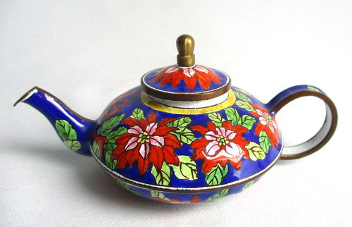 Trade aid teapot shallow - trade,