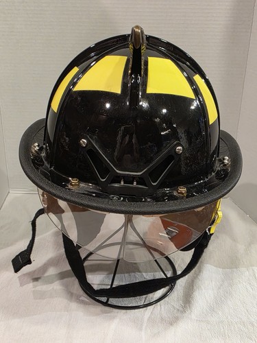 Cairns 1010 firefighter helmet - cairns,