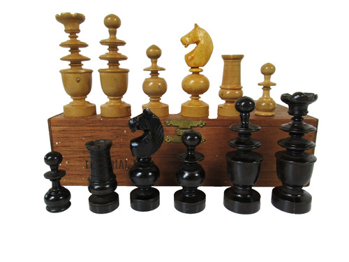 Antique chess set tournament - antique,