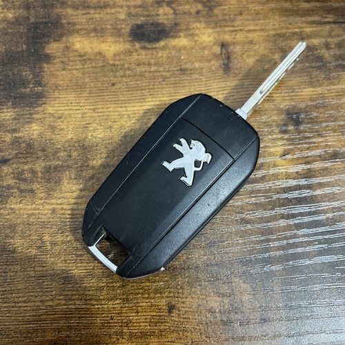 Genuine peugeot button - peugeot,