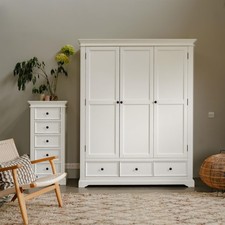 Gainsborough Triple wardrobe.Quality white 3 door wardrobe with shelves &drawers