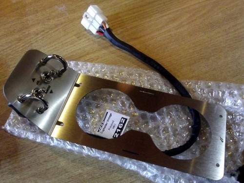 Cup holder keyhole with
