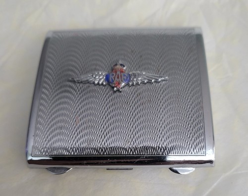 Vintage raf powder - vintage, compact