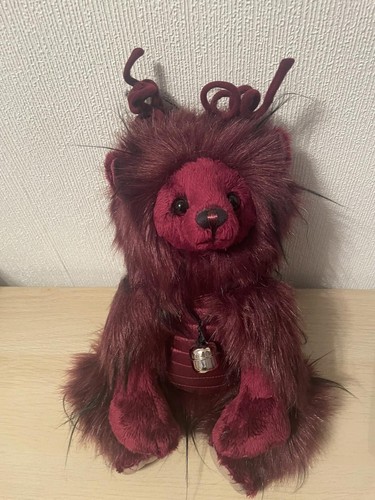 Charlie bears beetle bear - beetle,