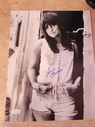 Linda ronstadt signed - linda, 11x14