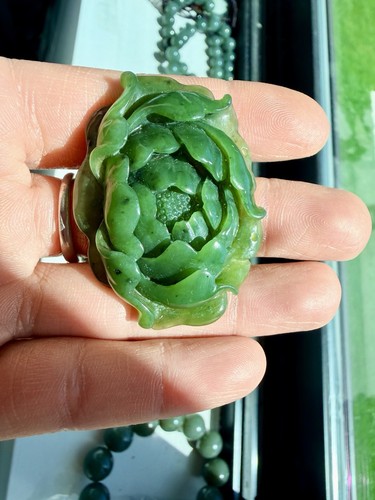 Nephrite hetian jade green - hetian,