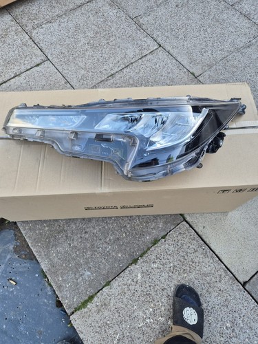 Toyota corolla left side - ,