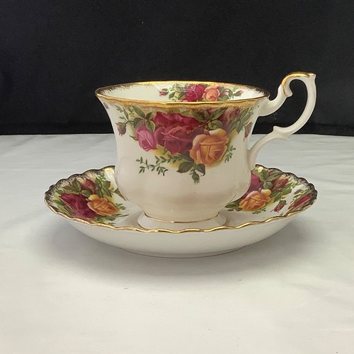 Royal albert old - albert, roses