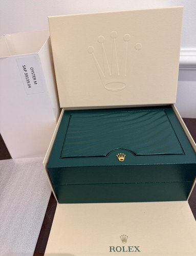 Rolex submariner 2022 - rolex, watch