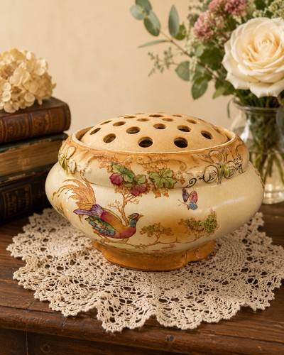 Antique crown ducal avis - antique,