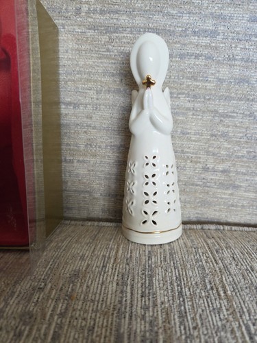 Belleek living christmas - living, at