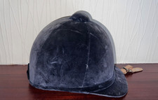 Charles Owen H2000 Velvet Horse Riding Hat Navy Size 51 cm Made in Britain
