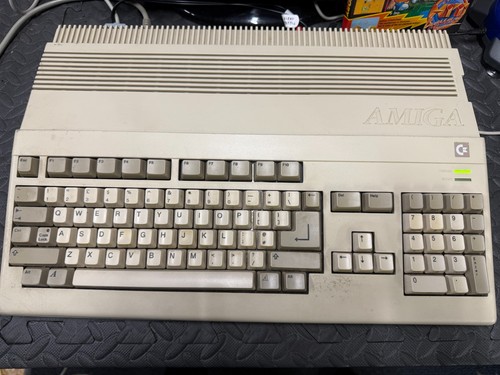 Commodore amiga a500 - commodore,