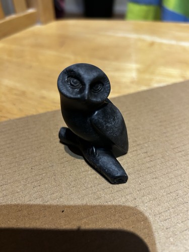 Vintage black hard resin - vintage,
