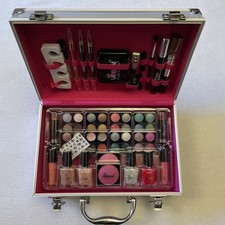 55 PC Vanity Case Make Up -