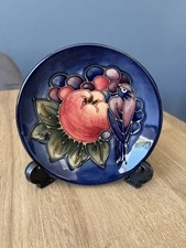 Moorcroft Finches And Fruit