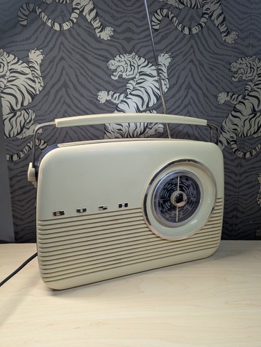Bush tr82 portable radio - tr82/a,