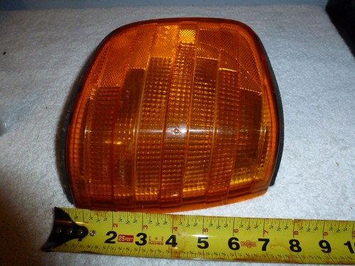 Mercedes turn signal light 126 - mercedes,